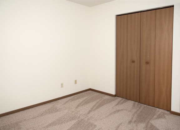 Spacious bedroom