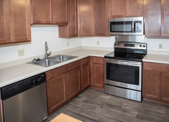 Upgraded kitchens with stainless steel appliances