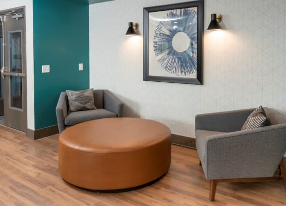 Lush Seating Area at Grove80 Apartments, Minnesota, 55016