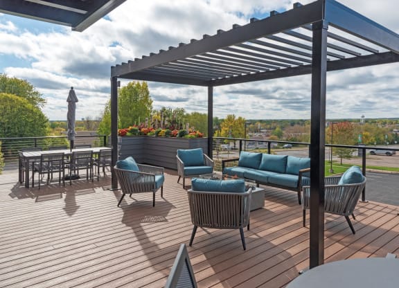 Community Patio at Grove80 Apartments, Minnesota, 55016