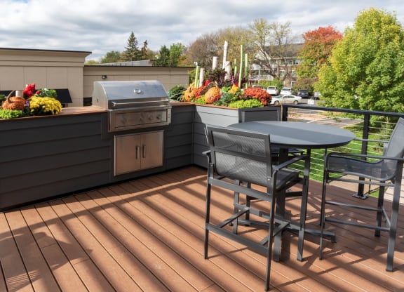 Upscale BBQ Area at Grove80 Apartments, Minnesota, 55016