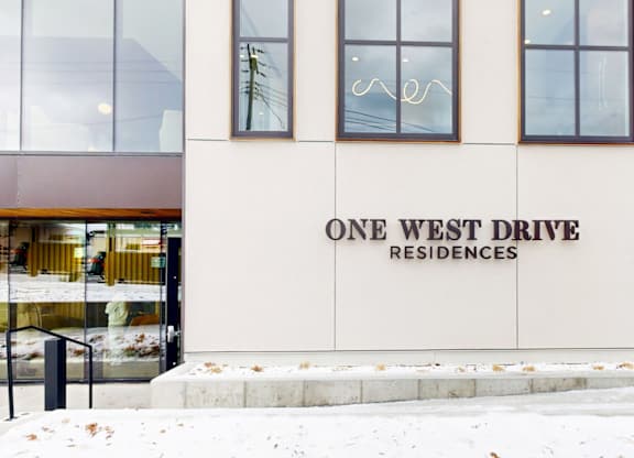 A building with a sign that says