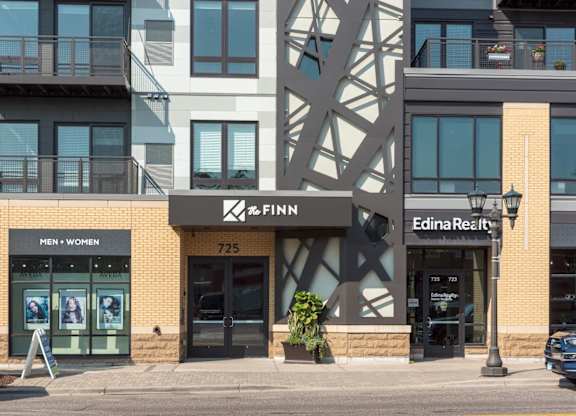A building with a sign that says