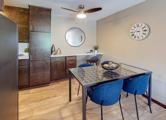 Dining Area at Shoreview Grand, Shoreview, Minnesota