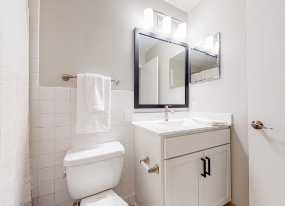 Bright Bathroom at The Tarnhill, Bloomington, 55437
