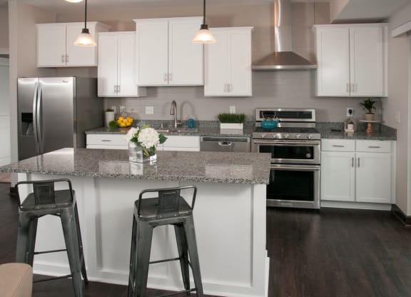 Eat-in Kitchen Design at Victoria Flats, Minnesota, 55386
