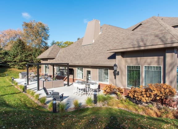 Patio and Outdoor Grill  at Waterstone Place in Minnetonka, MN 55305