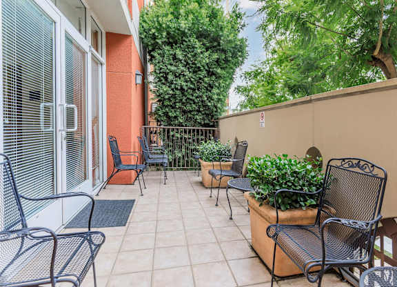 A Patio With a Table at Atrium Garden Apartment Homes, LLC, San Jose, California