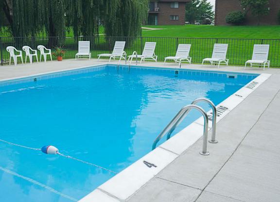 Swimming Pool and Sun Deck