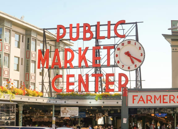 the public market center sign in the city