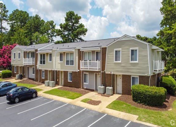 Exterior View at Colony Townhomes, Raleigh, 27609