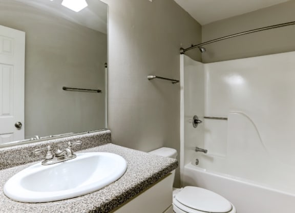 Bathroom With Bathtub at Trails Corner Apartments, North Carolina, 27610