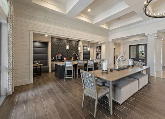 Restaurant Style Dining Area at Citadel at Westpointe Apartments, San Antonio, TX