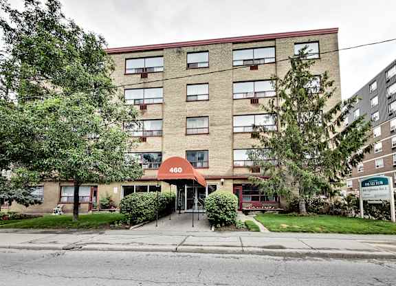 the building in which the apartment is located