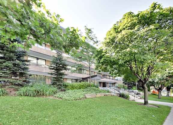 the building in which the apartment is located