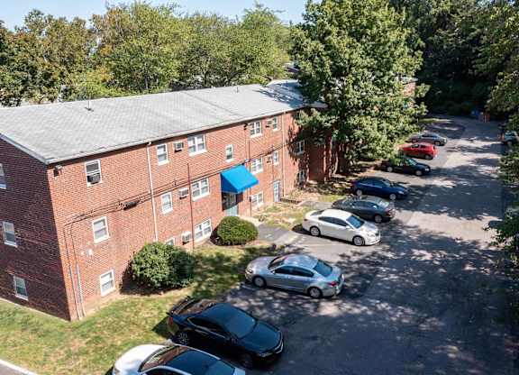 Parking Lot View at Grant Meadows Apartments, Pennsylvania