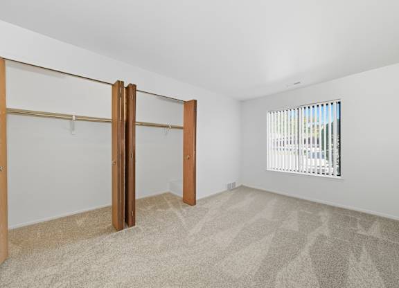 Comfortable Bedroom at Franklin River Apartments, Southfield, MI, 48034