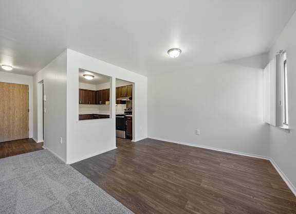 Apartment Living Room at Franklin River Apartments, Michigan, 48034