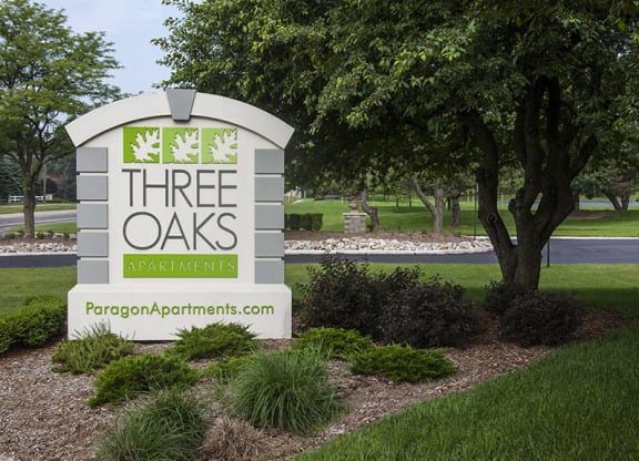 Exterior Sign at Three Oaks Apartments 4154 Three Oaks Boulevard