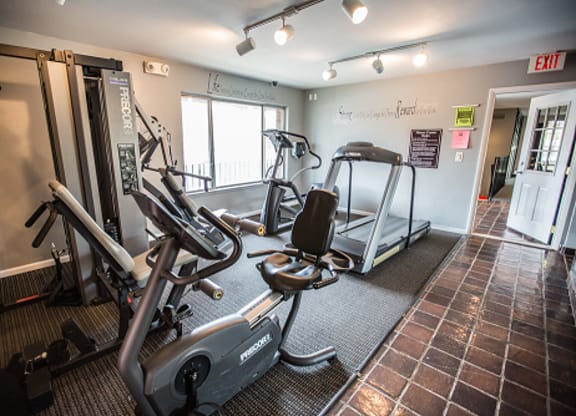 24 Hour Gym and Saunas at Knottingham Apartments in Clinton Township, MI