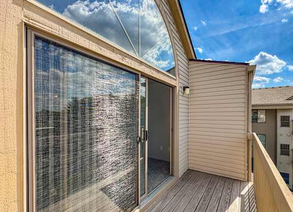 Outdoor space at Prentiss Pointe Apartments