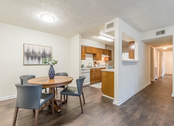 Dominium - Park at Mt Zion - Dining Room - 5