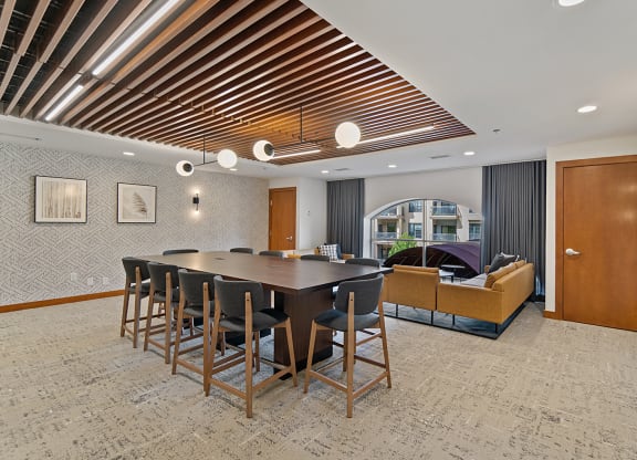 Working Space at 808 Berry Place, Saint Paul, MN