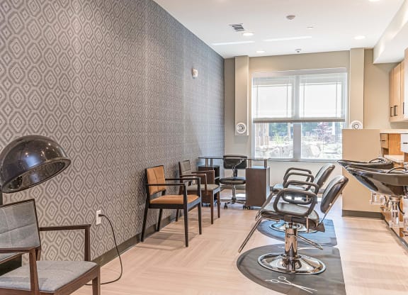 Dominium-Ashlynn Ridge-Beauty Salon
