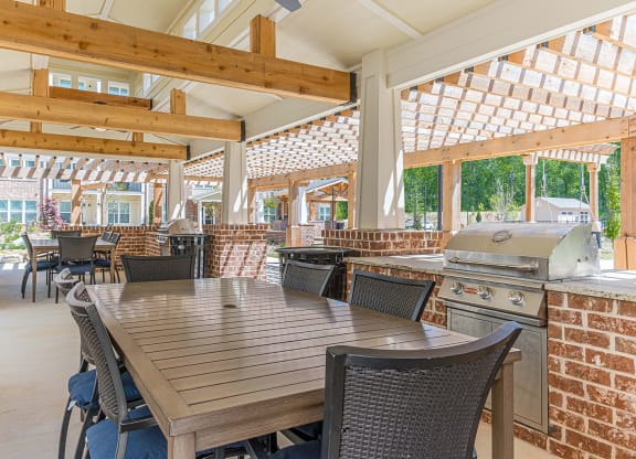 Dominium-Ashlynn Ridge-Grilling and Picnic Area