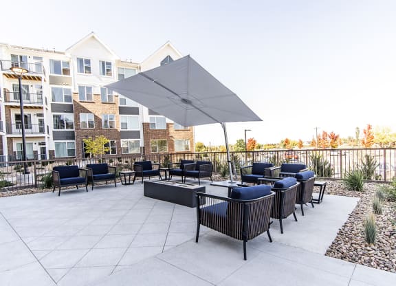 Dominium-Centennial Crossings-Patio