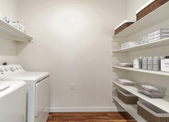 Dominium-Centennial Crossings-Virtually Staged Laundry