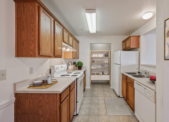 Virtually Staged Kitchen at Chapel Ridge of Gallatin, Gallatin Tennessee