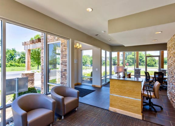 Lobby at Chariot Pointe Apartments, Murfreesboro, TN