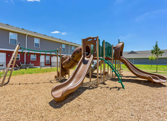Playground at Chariot Pointe Apartments, Murfreesboro Tennessee