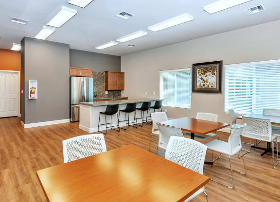 Dominium-Copper Cove-Activity Room