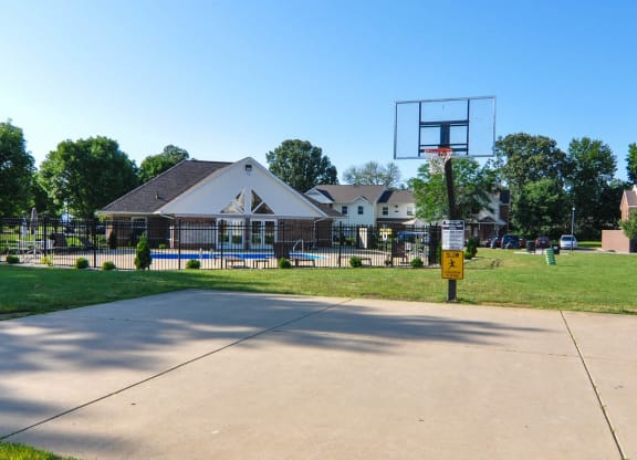 Copper Gate_Outdoor Basketball Court