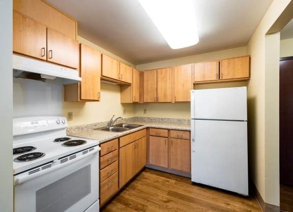 Courtyard_Model Apartment Kitchen