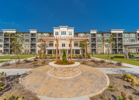 Courtyard view at Covington Crossings 55+ Senior Living, Covington, GA, 30014