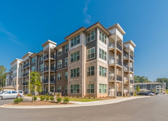 Exterior building at Covington Crossings 55+ Senior Living, Covington, Georgia