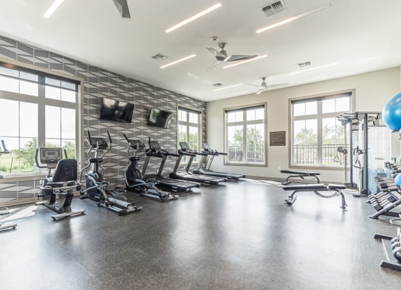 Dominium-Crossroad Commons-Fitness Center at Crossroad Commons, Texas