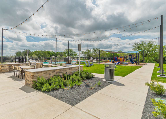 Dominium-Crossroad Commons-Patio at Crossroad Commons, Manor, TX