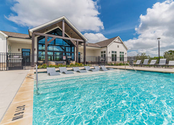 Dominium-Crossroad Commons-Pool at Crossroad Commons, Manor, 78653
