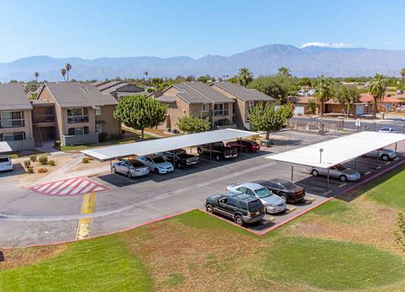 Dominium-Desert Palms-Aerial Exterior