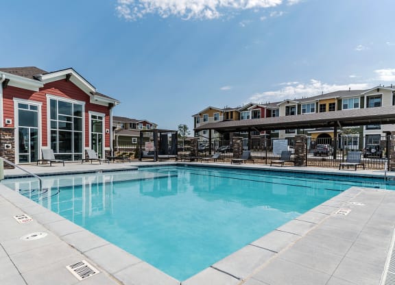 East Range Crossings_Outdoor Pool