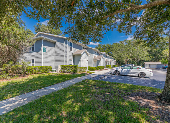 Dominium-Enclave at Pine Oaks-Exterior