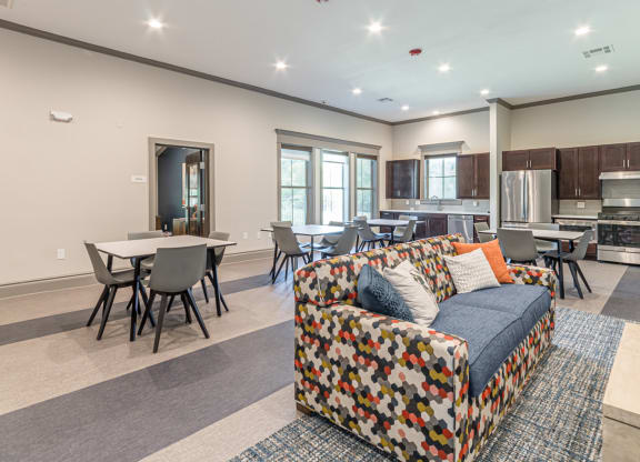 Dominium-Franklin Park-Activity Center