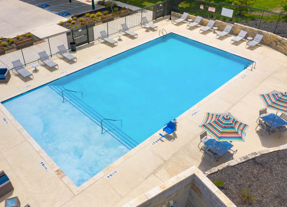 Dominium-Franklin Park-Pool