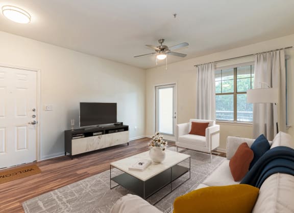 Dominium-Franklin Park-Living Room