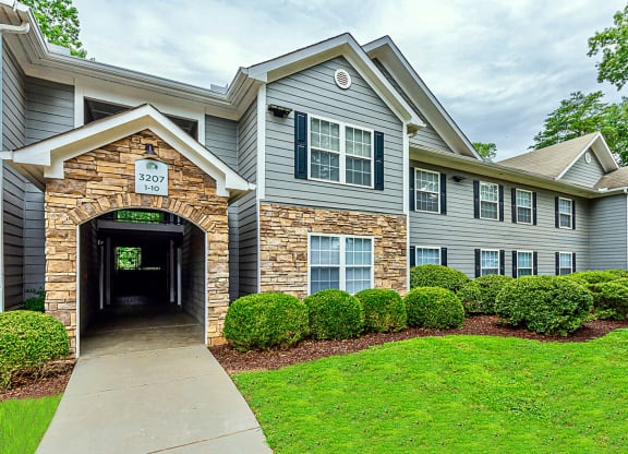 Dominium-Fulton Pointe-Exterior
