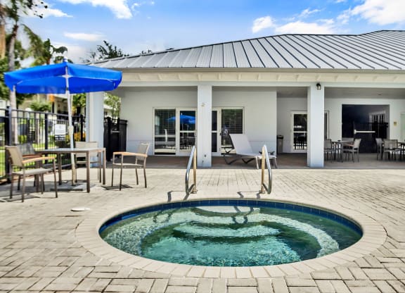 Dominium-Groves of Delray-Spa
